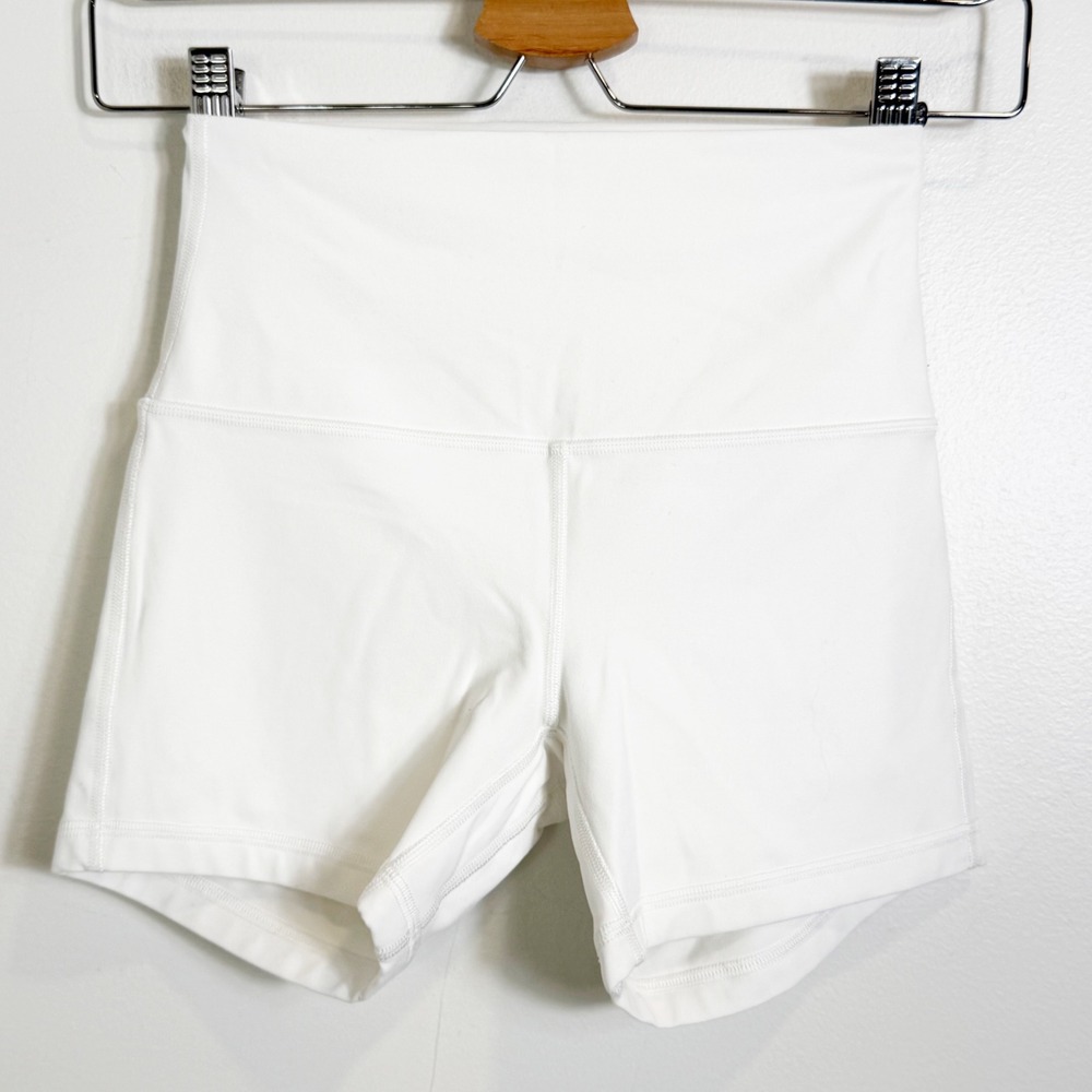 Lululemon Align High-Rise Short Women 4 White Nulu Yoga Athletic LW7CK8S - Picture 1 of 4
